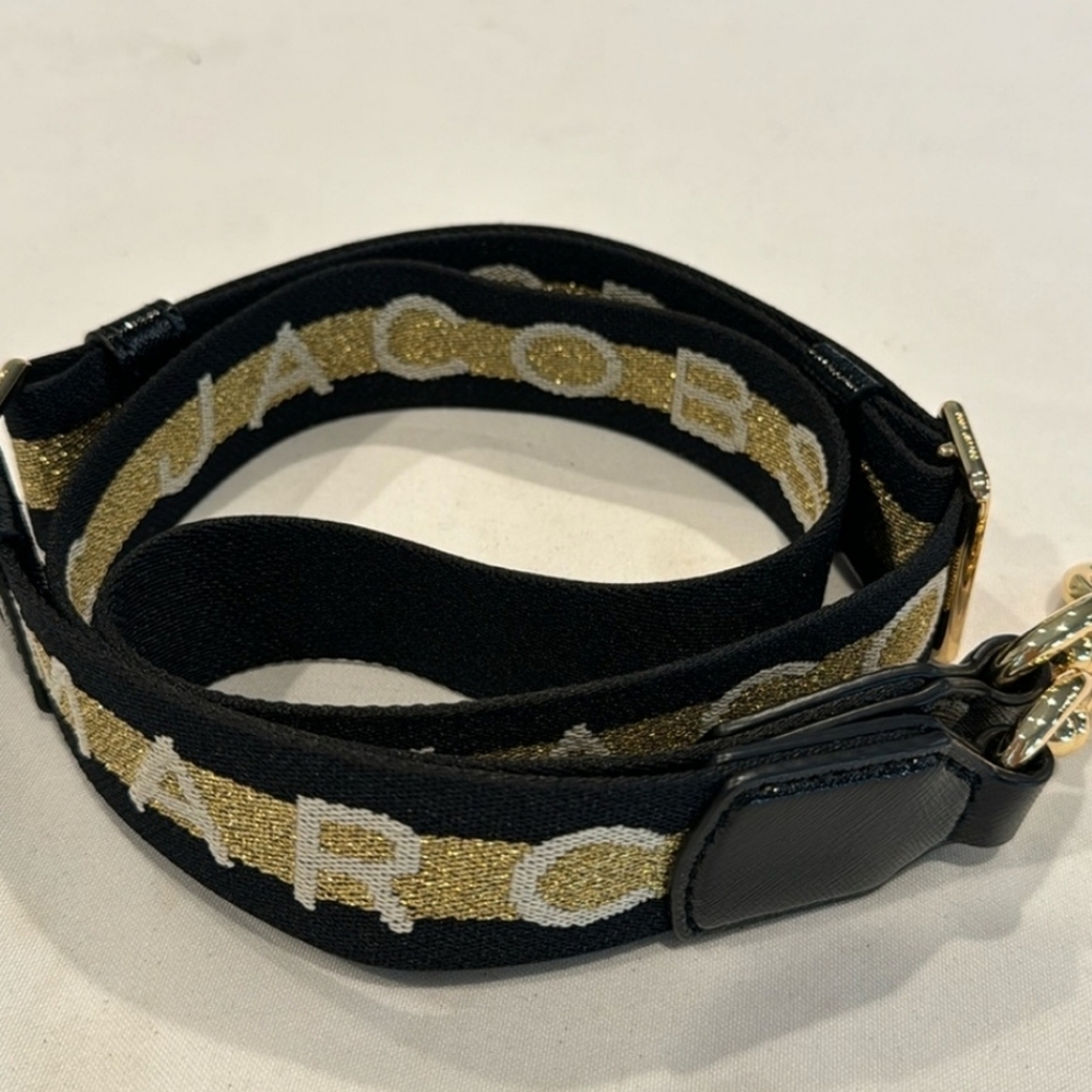 Marc Jacob's purse strap